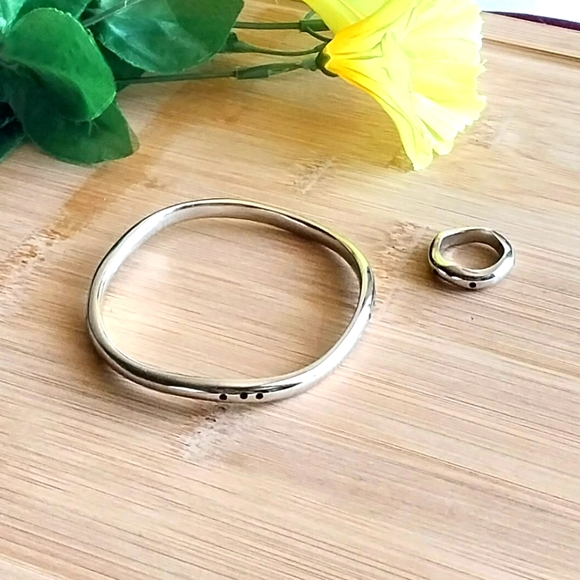 2PC Beautiful Kenyan Silvertone Brass Wavy Jewelry Set